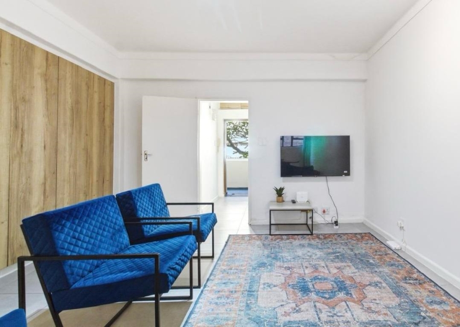 1 Bedroom Property for Sale in Sea Point Western Cape